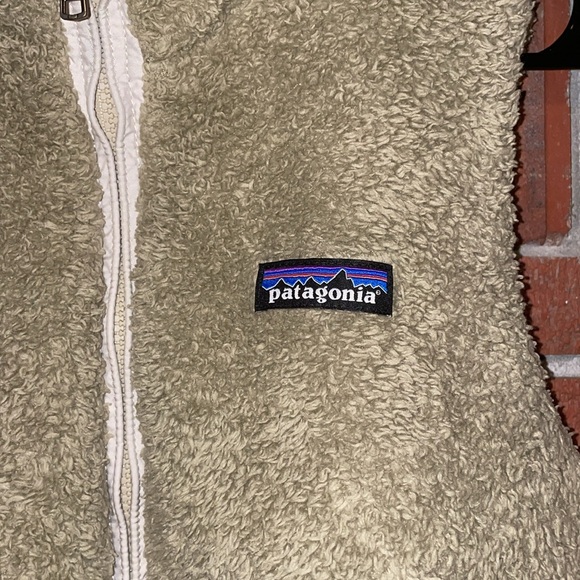 Patagonia women’s Los Gatos Vest Size Small - Picture 3 of 9